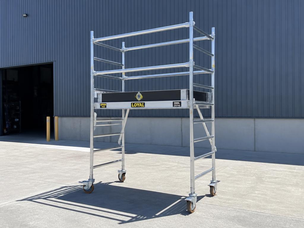 Single Width — One Level, End Frame Ladder — 4m reach aluminium mobile scaffold tower